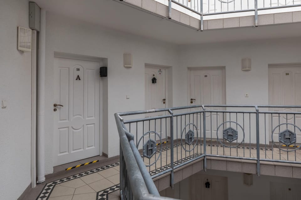 Entrance to the apartment.