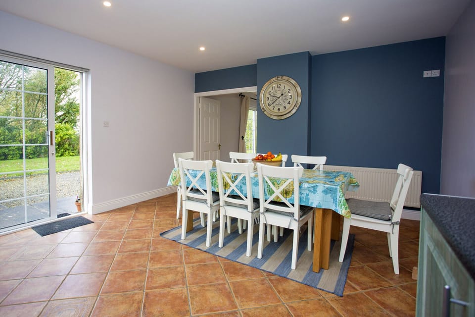 Saltee View Holiday Home, Beautiful Seaside Holiday Home Available near Kilmore County Wexford | Tri