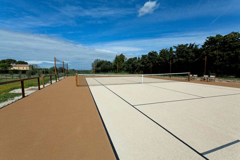 Sport court