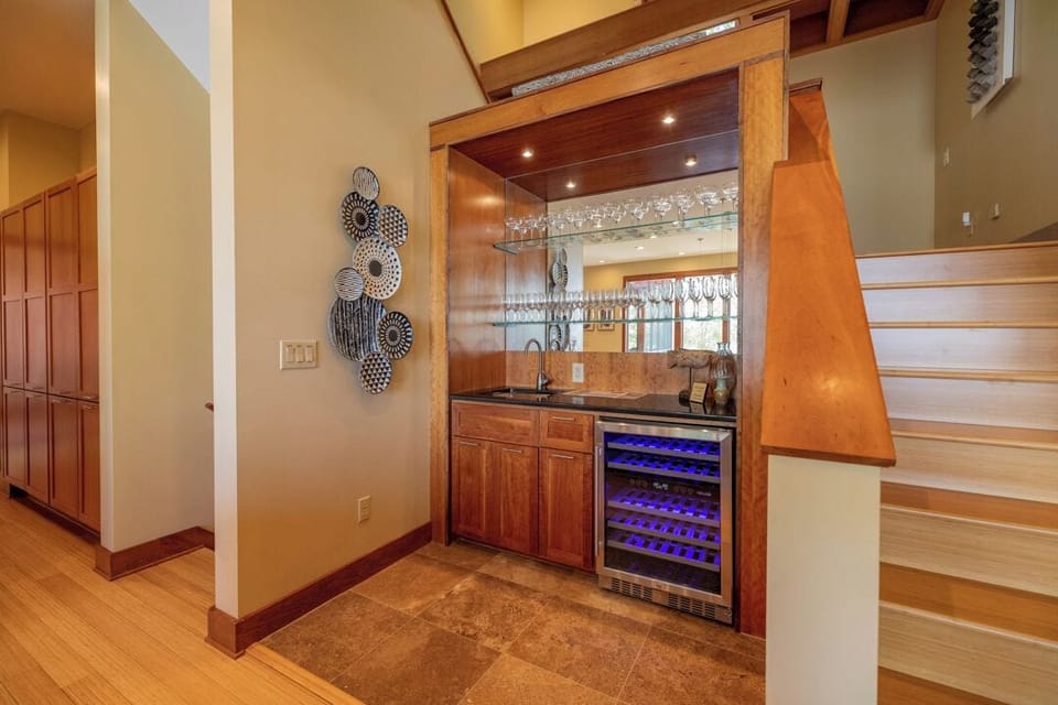Wet bar with wine cooler