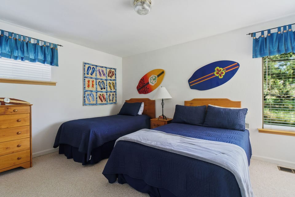 Downstairs; Full/Twin