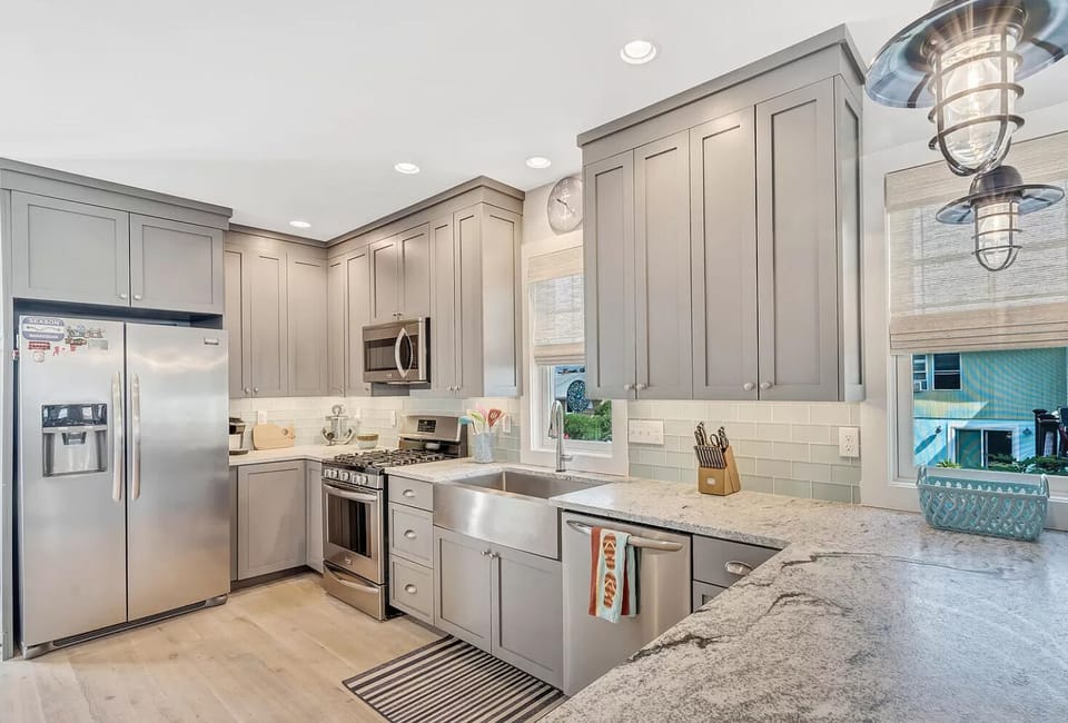 Full Kitchen