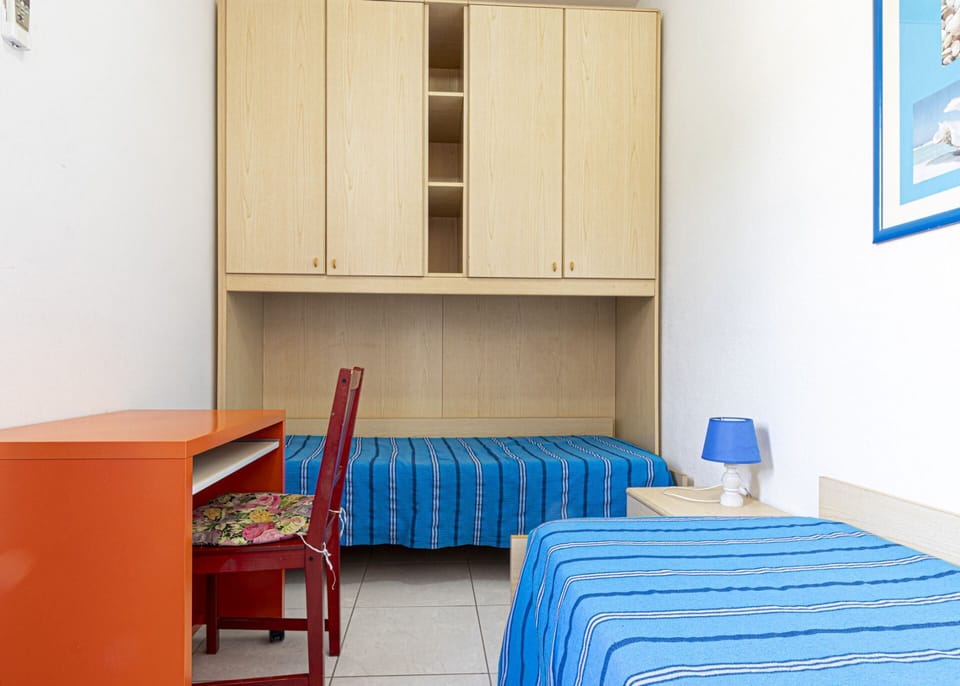 two beds-Ottavia-Elba Island