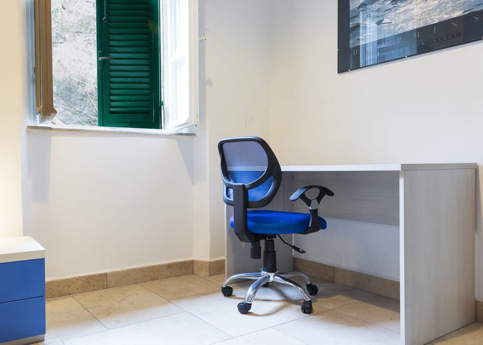 Equipped balcony-Casa La Spiaggia 1-Elba Island