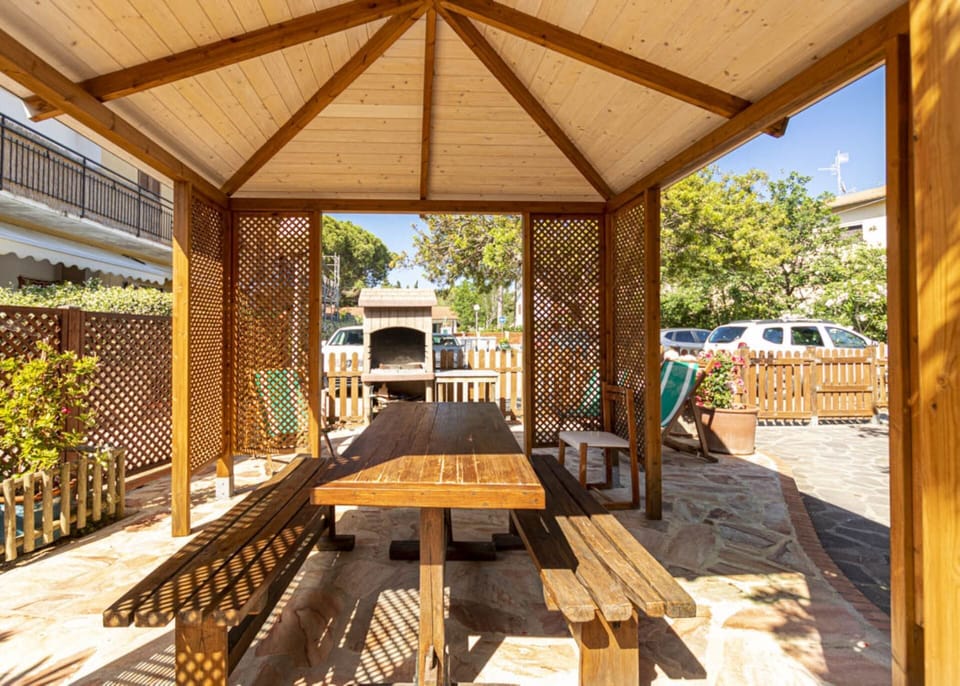 external area with gazebo-Azzurro-Marina di Campo