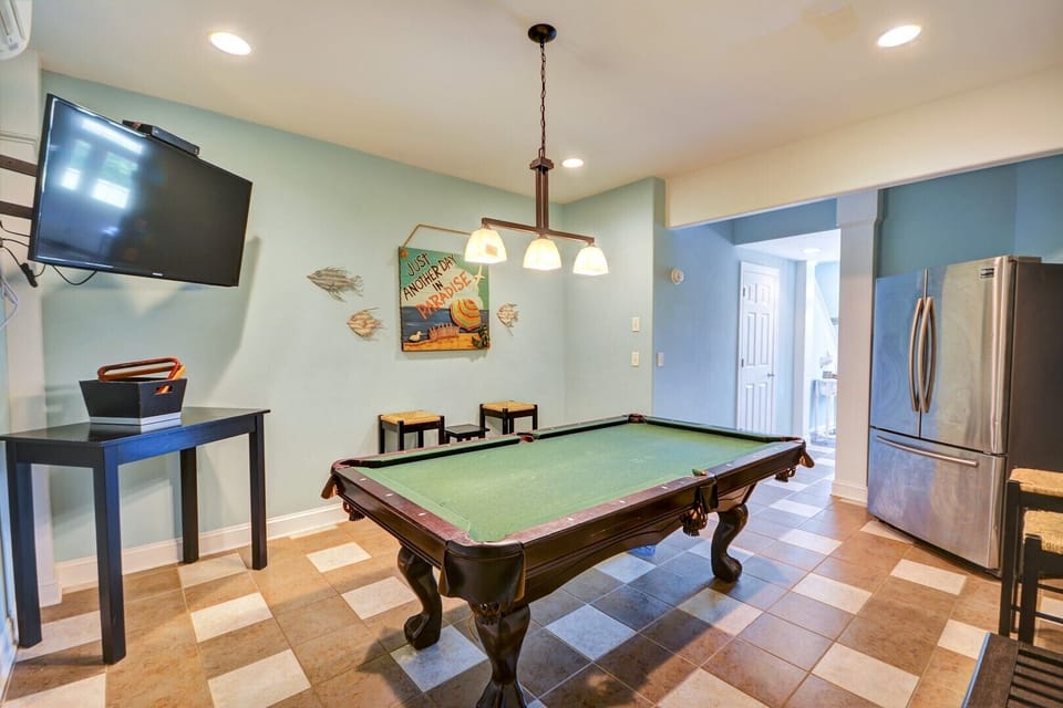 Pool Table