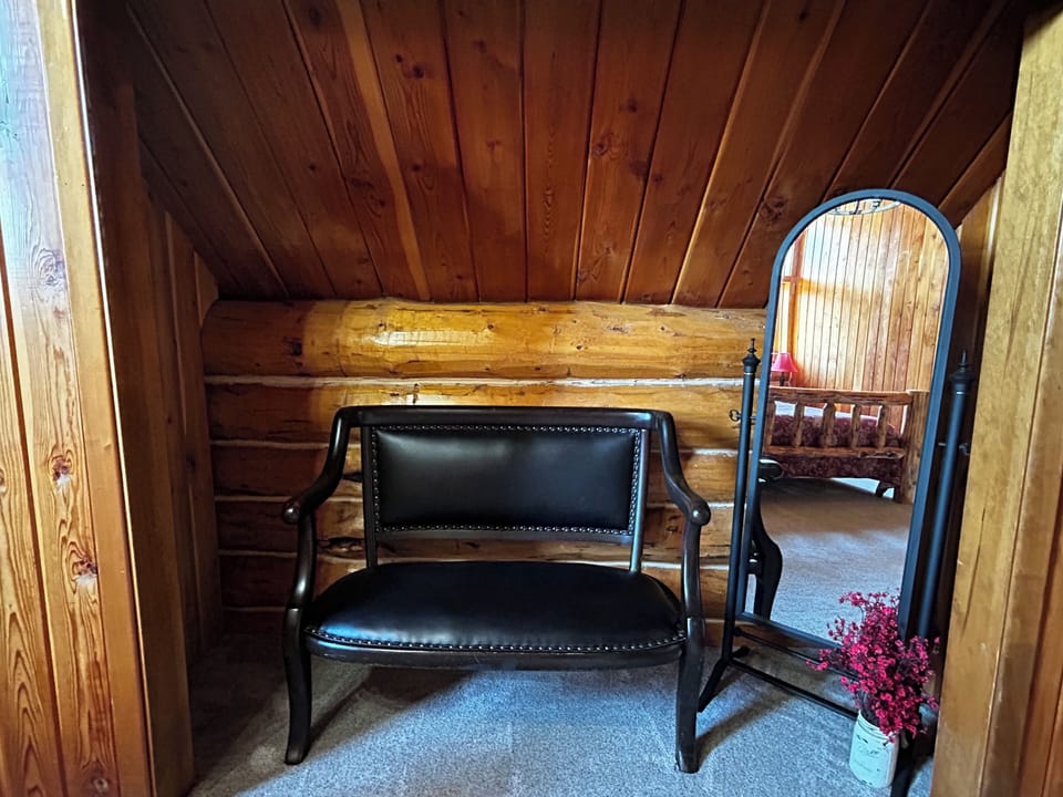 Montana room