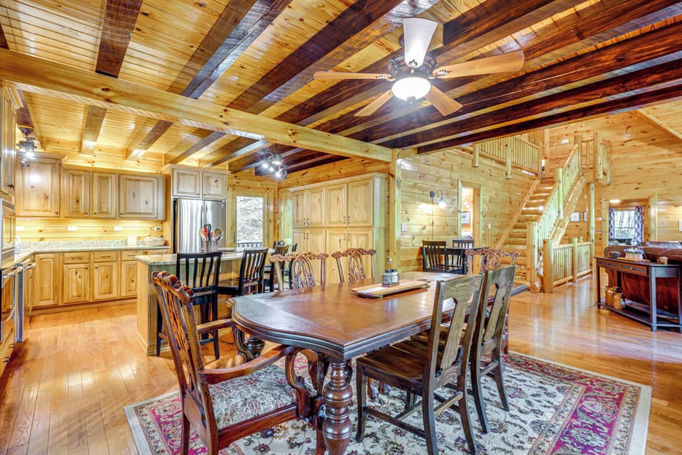 Dining Area | 2nd Floor