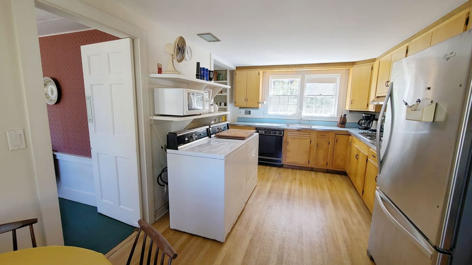 Washer and dryer conveniently located in kitchen