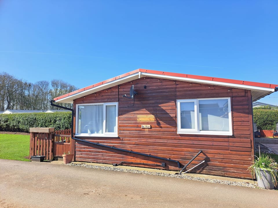 Exterior | The Revie, Bridlington