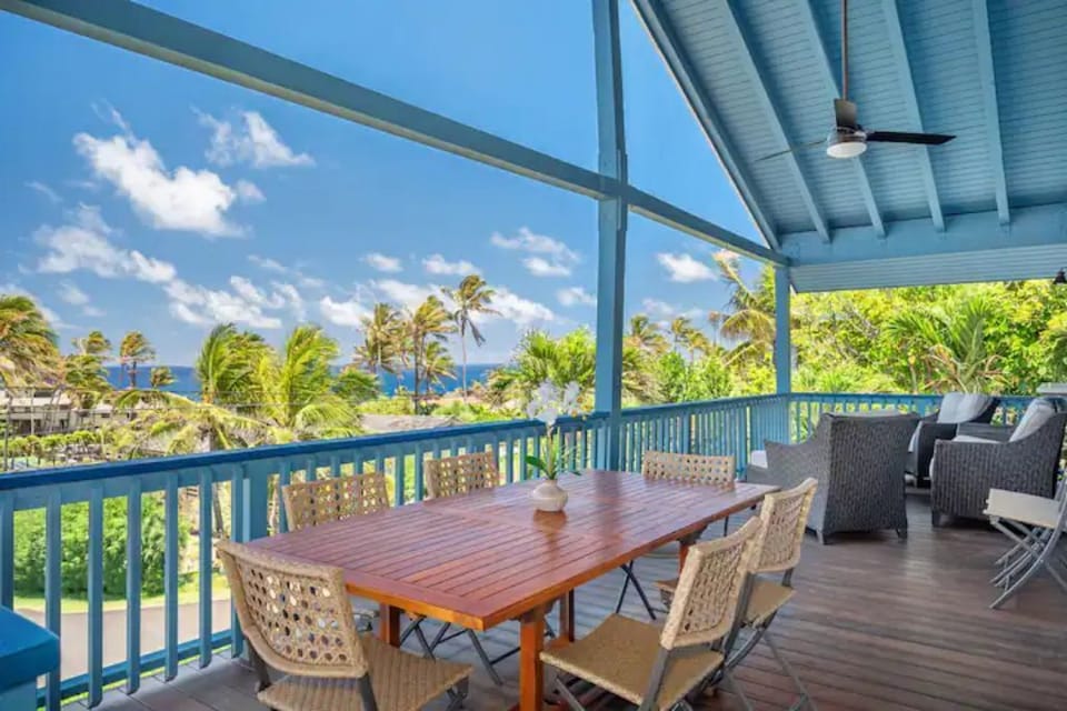 Lanai upstairs. Enjoy sunrise and ocean views with coffee or cocktails.