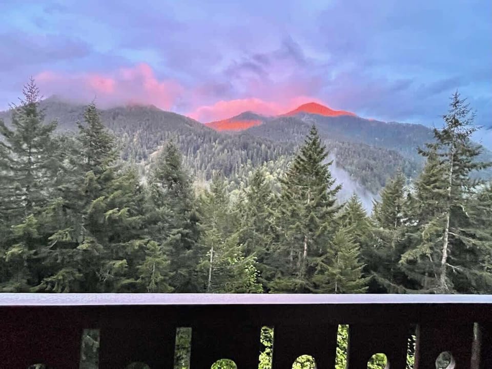 Every guest room has a private balcony with access to magnificent views any time of the year.
