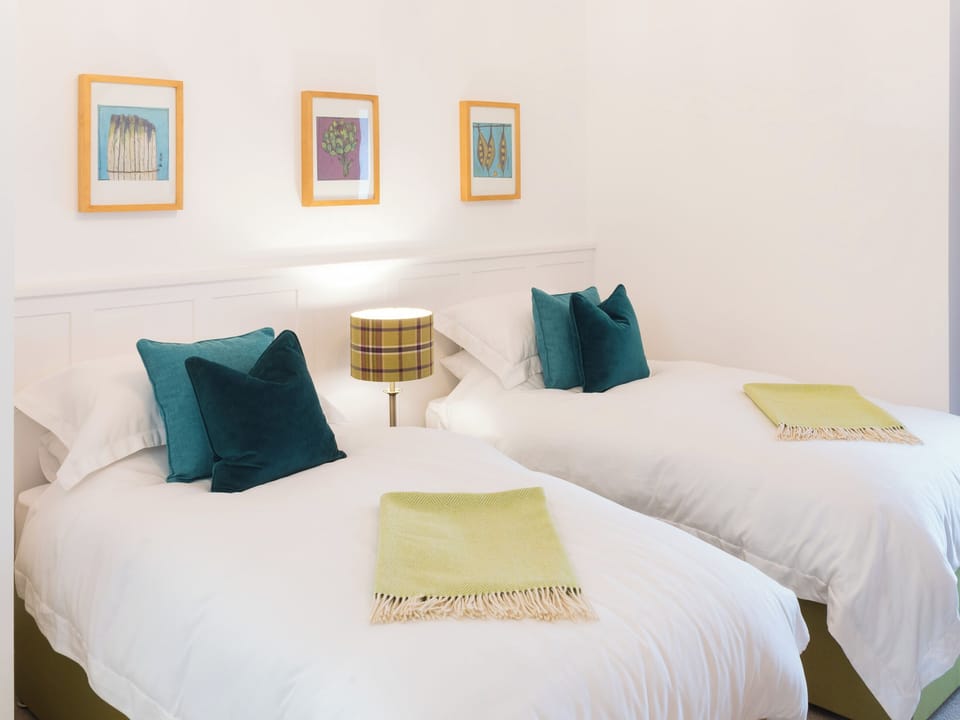 Twin bedroom | The Dairy - Grobdale of Girthon, Near Laurieston