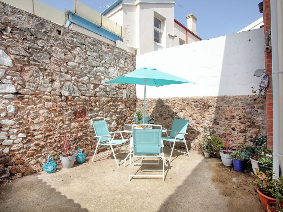 Outdoor area | Jubilee Cottage, Dawlish
