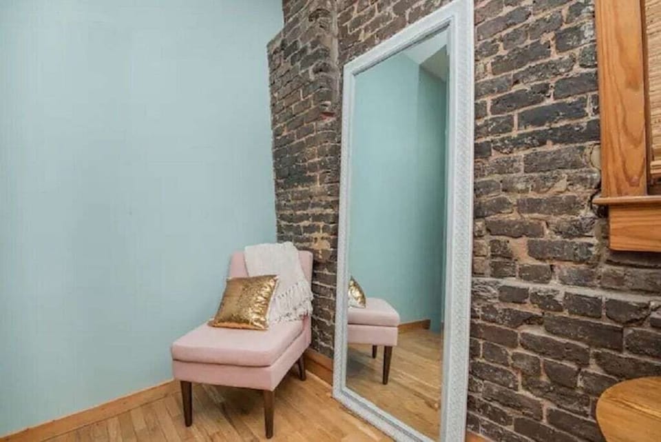 Full length mirror ladies. FULL LENGTH