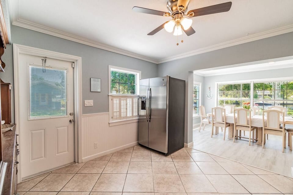 Our wonderful kitchen and dining area is very spacious and pleasant