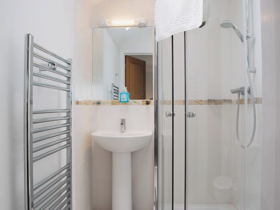 Bathroom | One Piccadilly, Trefonen, nr. Oswestry