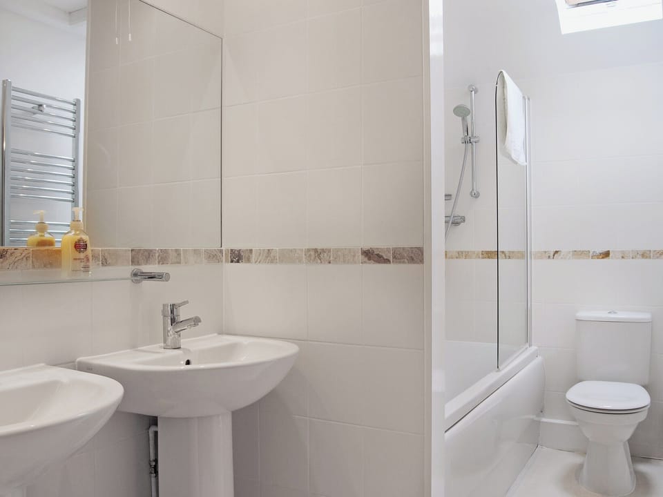 Bathroom | One Piccadilly, Trefonen, nr. Oswestry