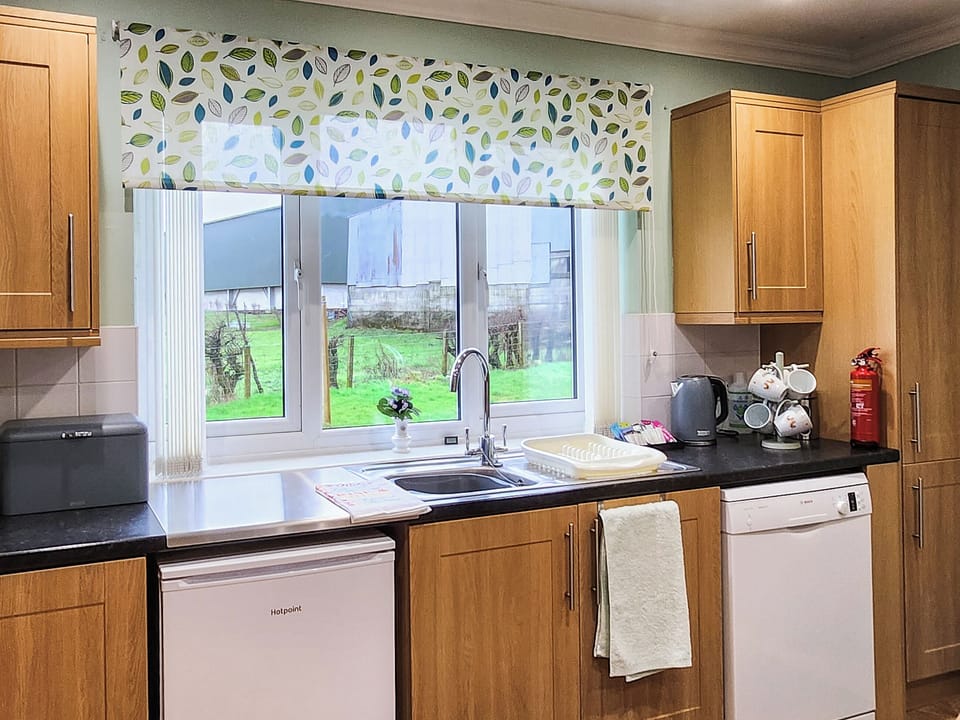 Kitchen | Seven Seasons, Plains, near Glasgow