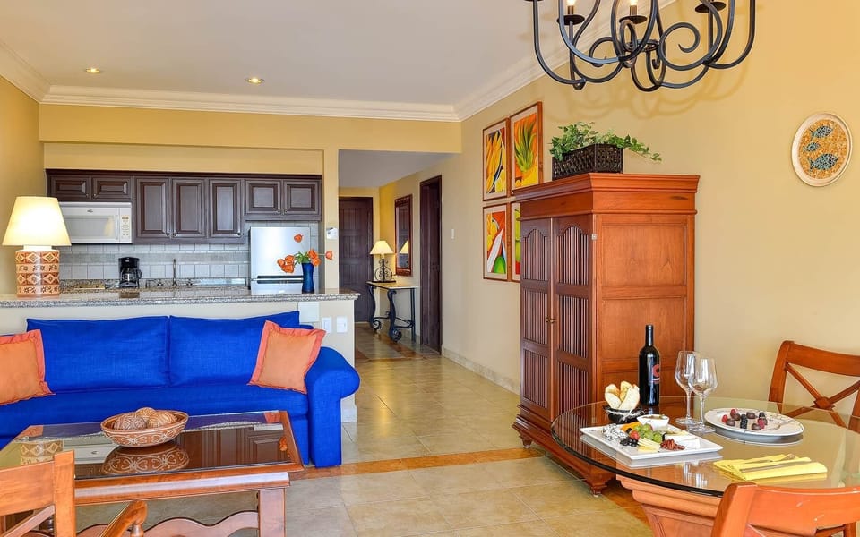 Spacious Living area
