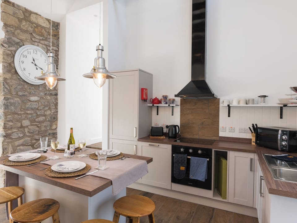 Kitchen/diner | The Byre - Grobdale of Girthon, Near Laurieston