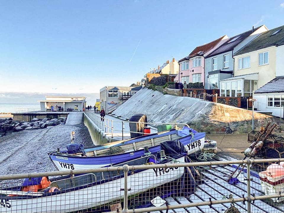 Double bedroom | Stones Throw Cottage, Sheringham