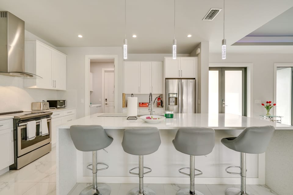 Kitchen | Cooking Basics | Dishware & Flatware