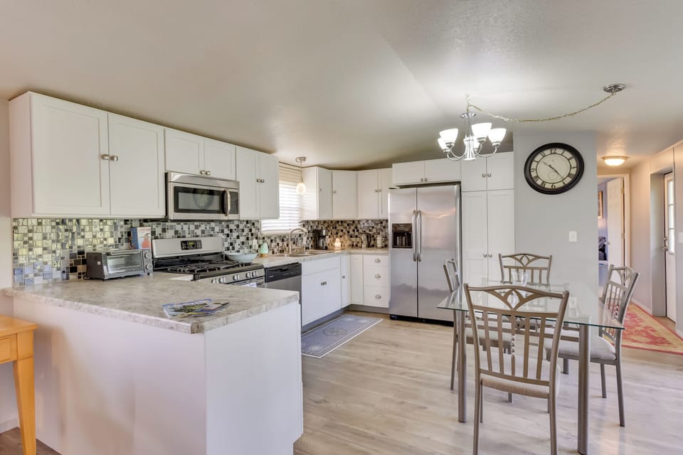 Kitchen | Dishware & Flatware | Spices