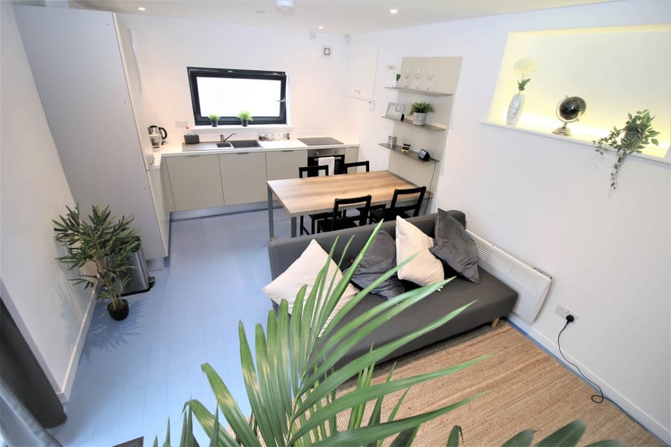 Ground floor (1)