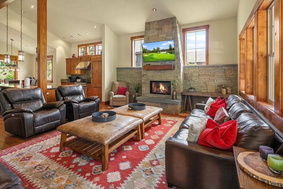 Elk Grove: - Open-concept great room that is fabulous for entertaining.