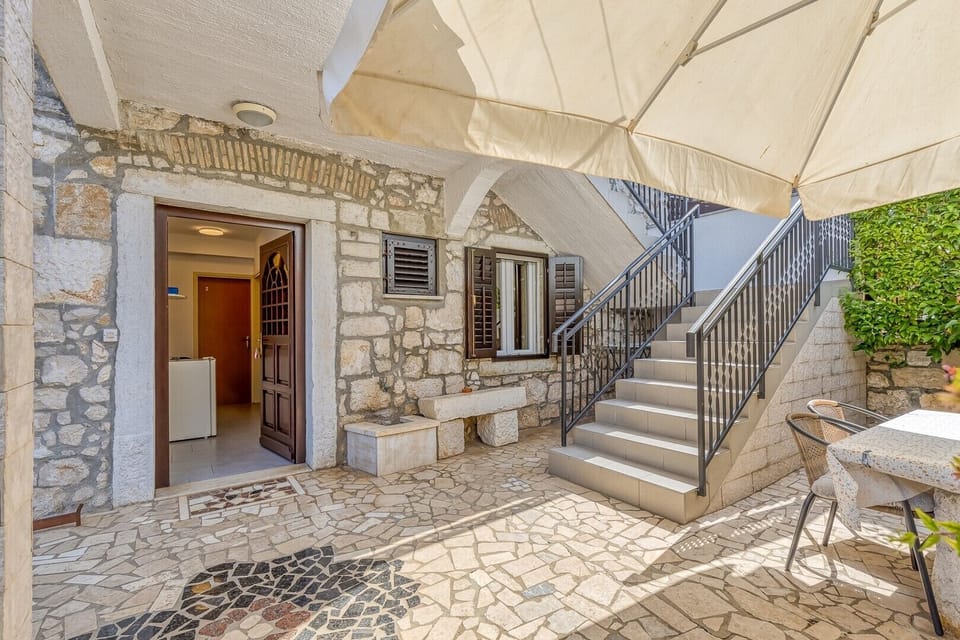 Matea Rooms / Standard Double Room S1 Apartment in Istria County
