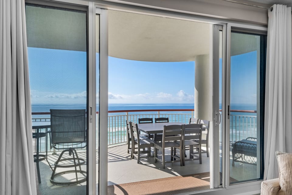 Expansive patio