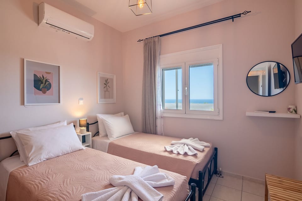 Cozy apt,Fully equipped,Near amenities,Platanias,Rethymno