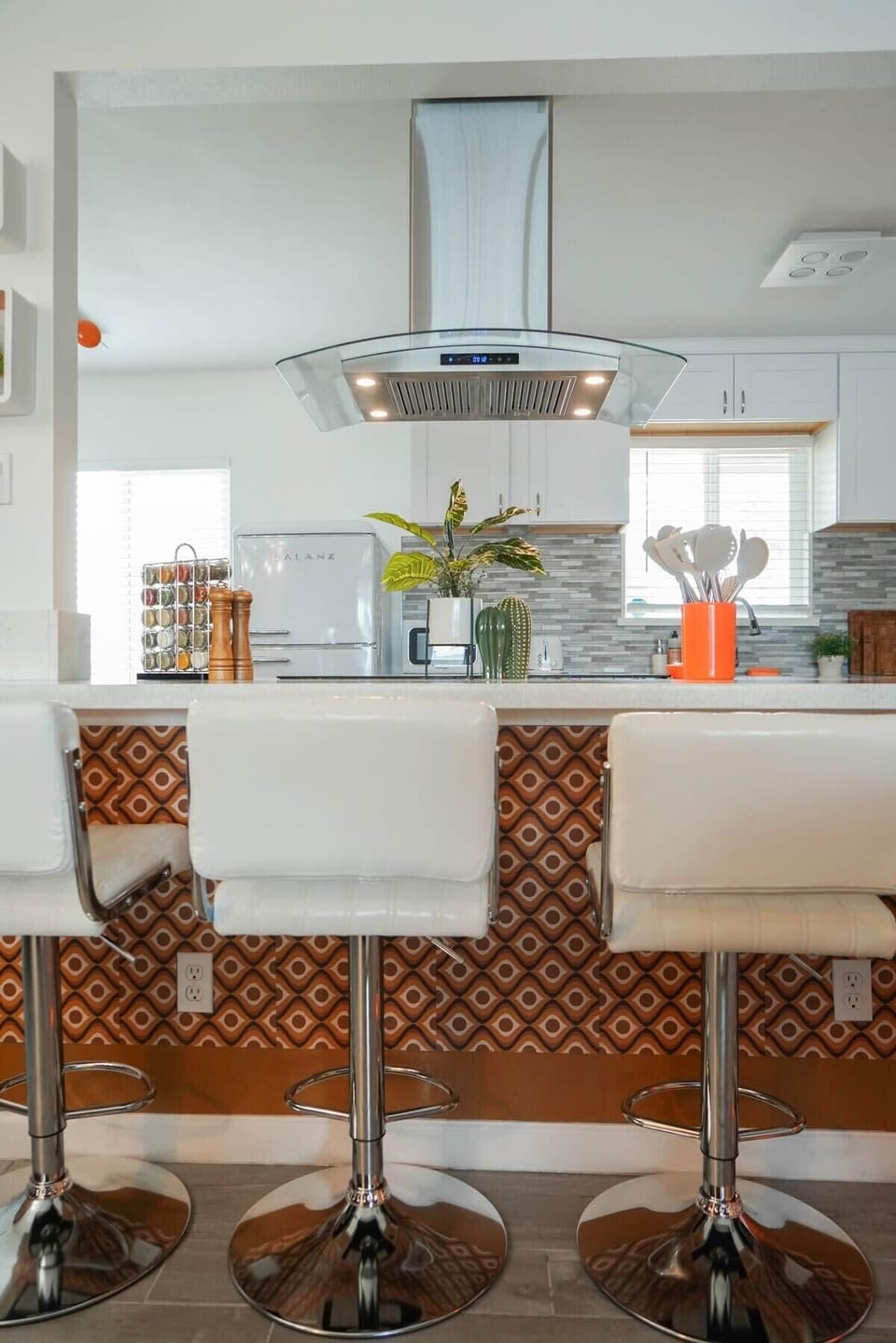 Are you in a 70s diner? Or the recently updated kitchen?  The only way to tell is to make a meal (or a cocktail) and enjoy!