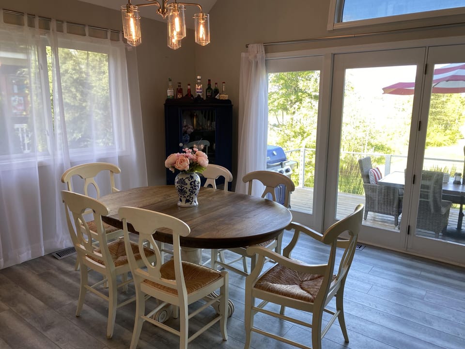 6 Person Dining Table