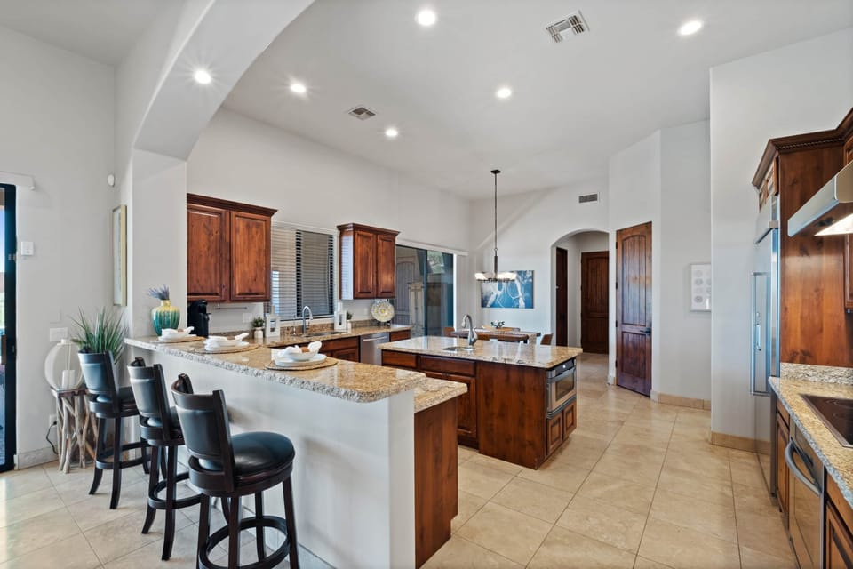 Gourmet Kitchen