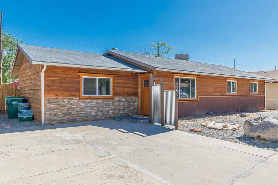 Welcome to the Topo House