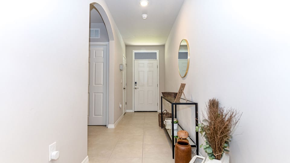 Entry way