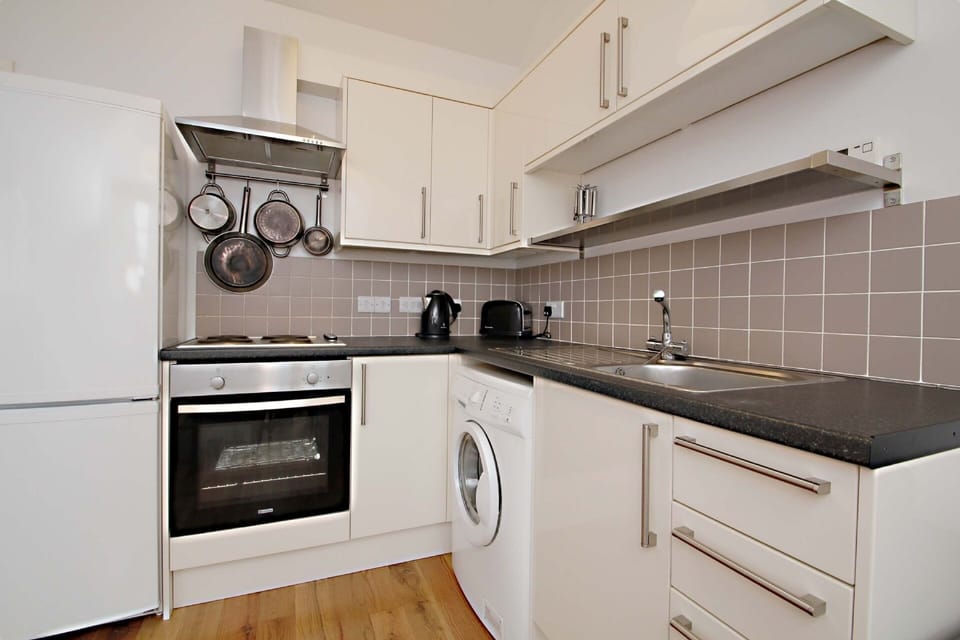 Walton Lane Kitchen3