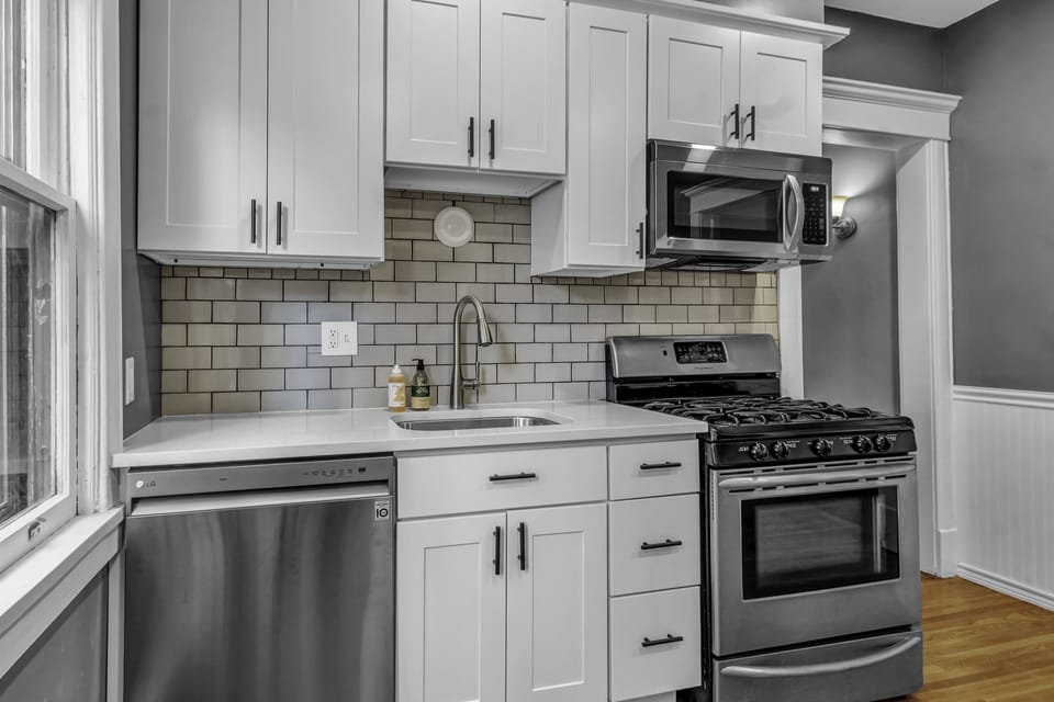 Kitchen with full size appliances