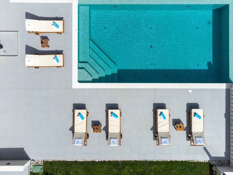 Infinity pool from the sky, 