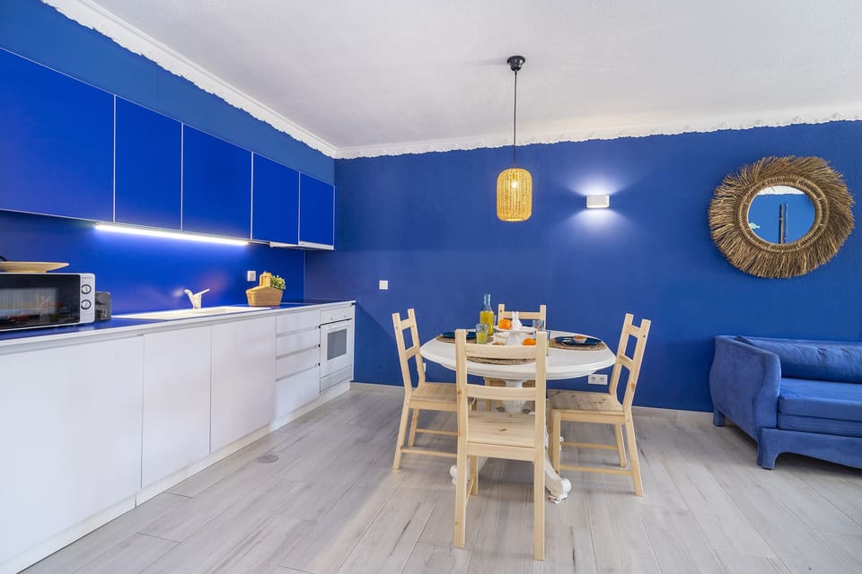 Need a 100% equipped kitchen for your vacations? We got you!