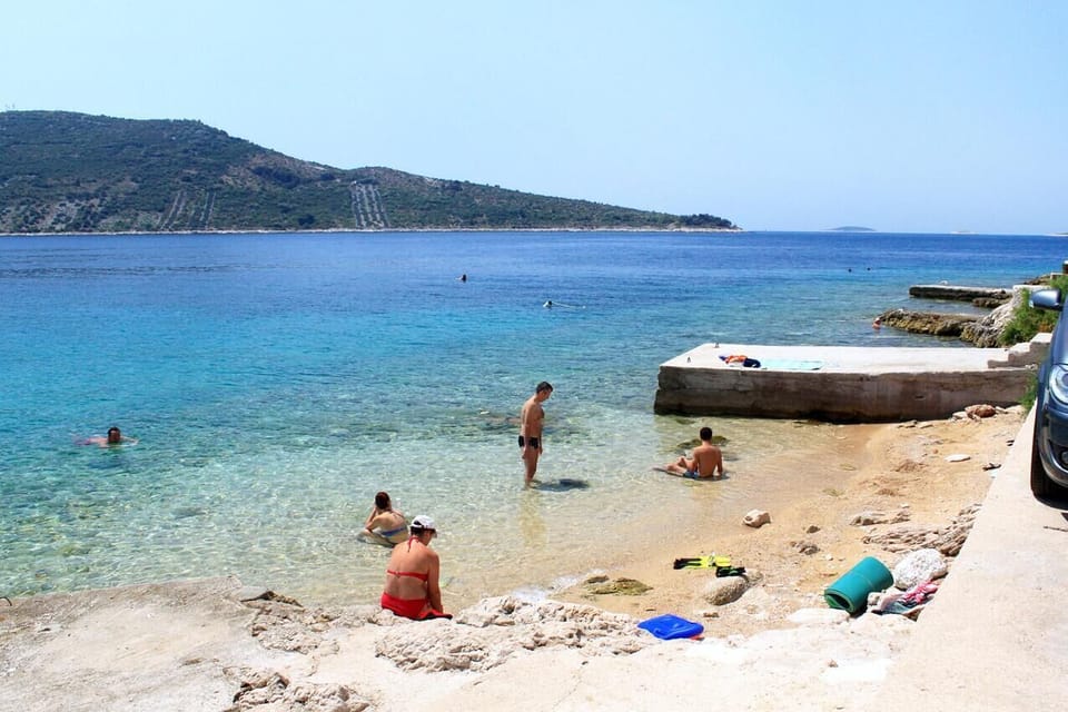 Nearby beaches