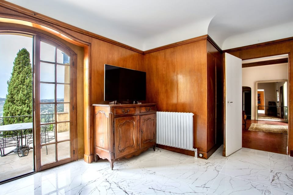 Grand Salon