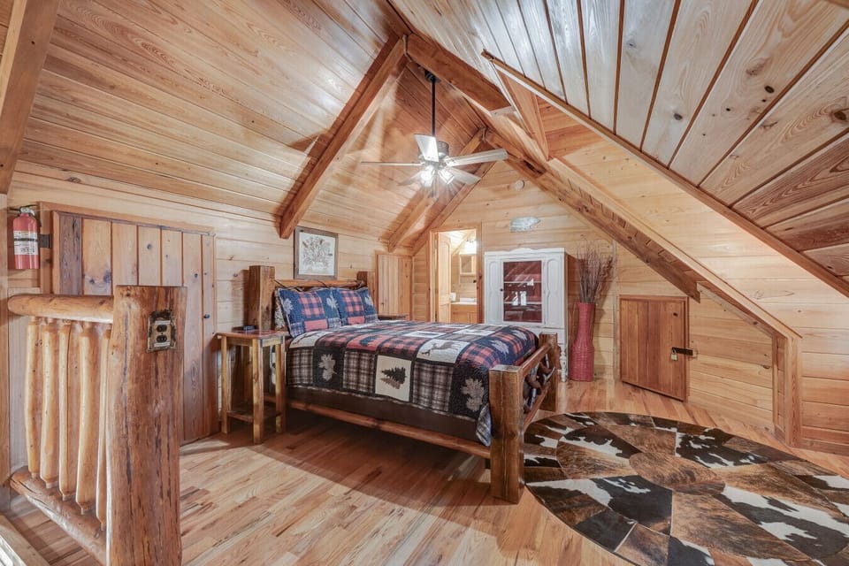 Loft bedroom (queen bed); Third/top level of cabin