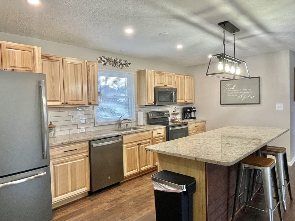 Fantastic countertops for cooks & bakers. 