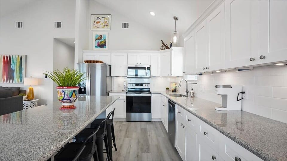 Large, open floor plan with lots of seating and a combined kitchen/living area so the whole family can cook, eat, and hang out together.  Gourmet kitchen with stainless steel appliances ready for the chef in your group to include a Keurig + coffee carafe and coffee supplies.