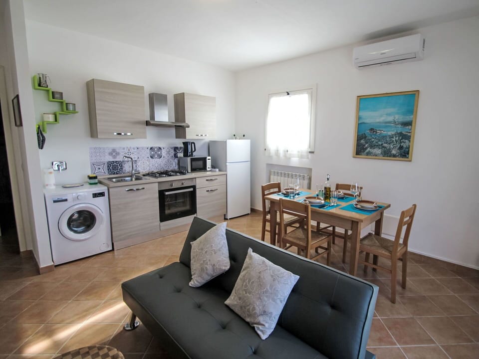 Furniture, Flooring, Apartment, Floor, Home, Chair, Hardwood, Wood Stain, Wood Flooring, Kitchen & Dining Room Table