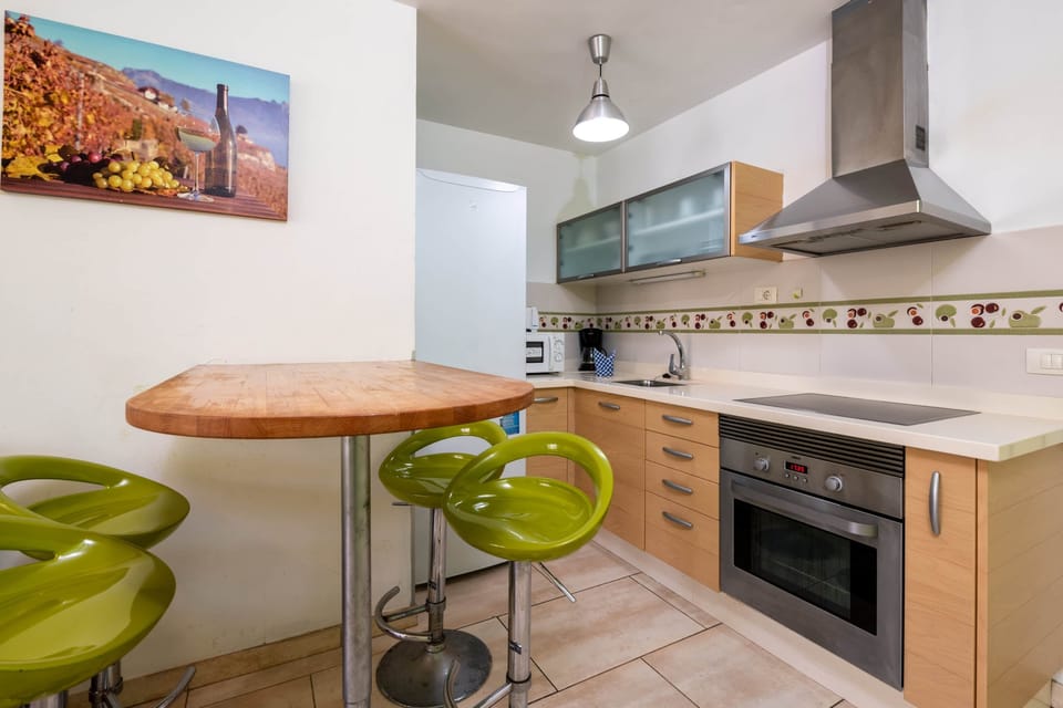 Kitchen (2)