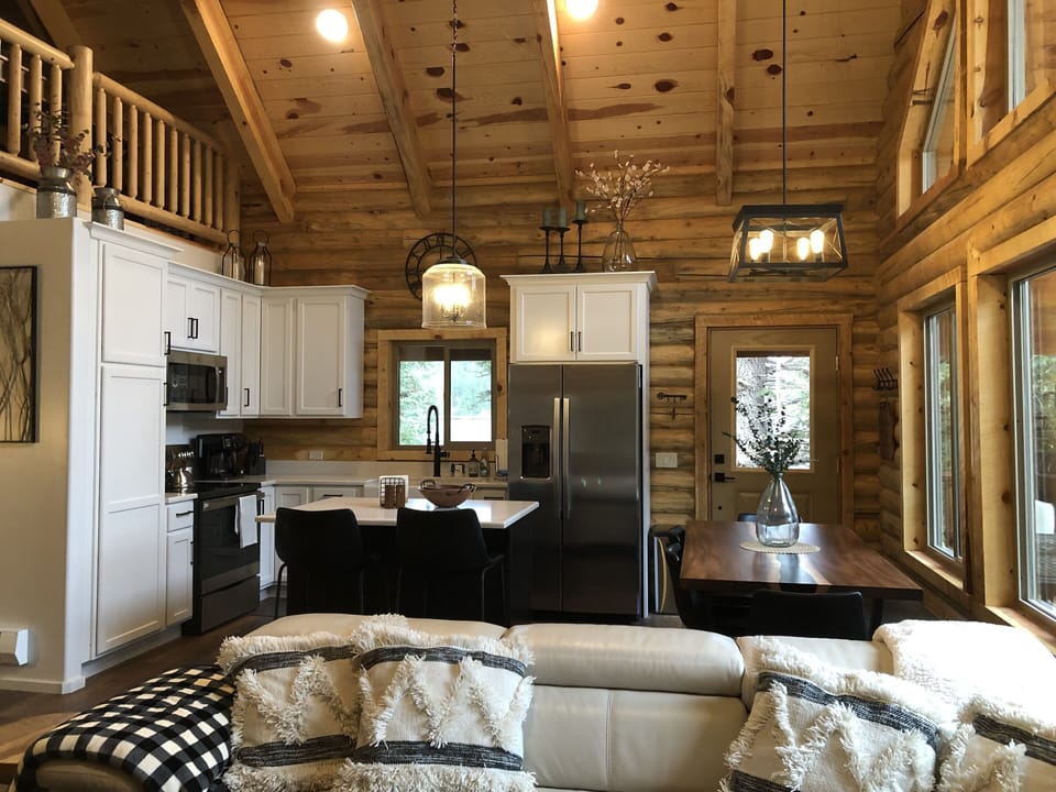 This beautiful kitchen is fully equipped for your cooking needs. BBQ on deck. 
